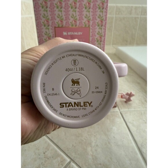 Stanley x Loveshack Fancy Blooming Heirloom 40 oz. Tumber - EUC - Picture 3 of 8